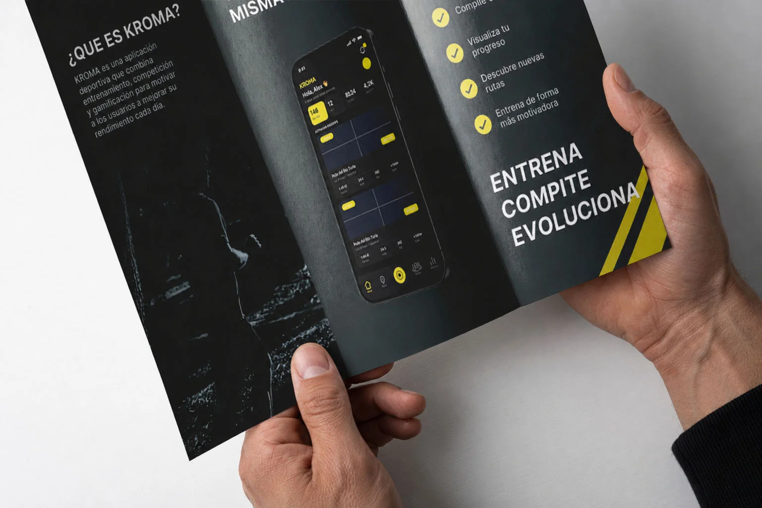 Tríptico informativo de Kroma